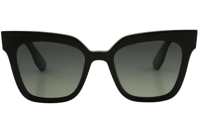 Bask | Bella | Black