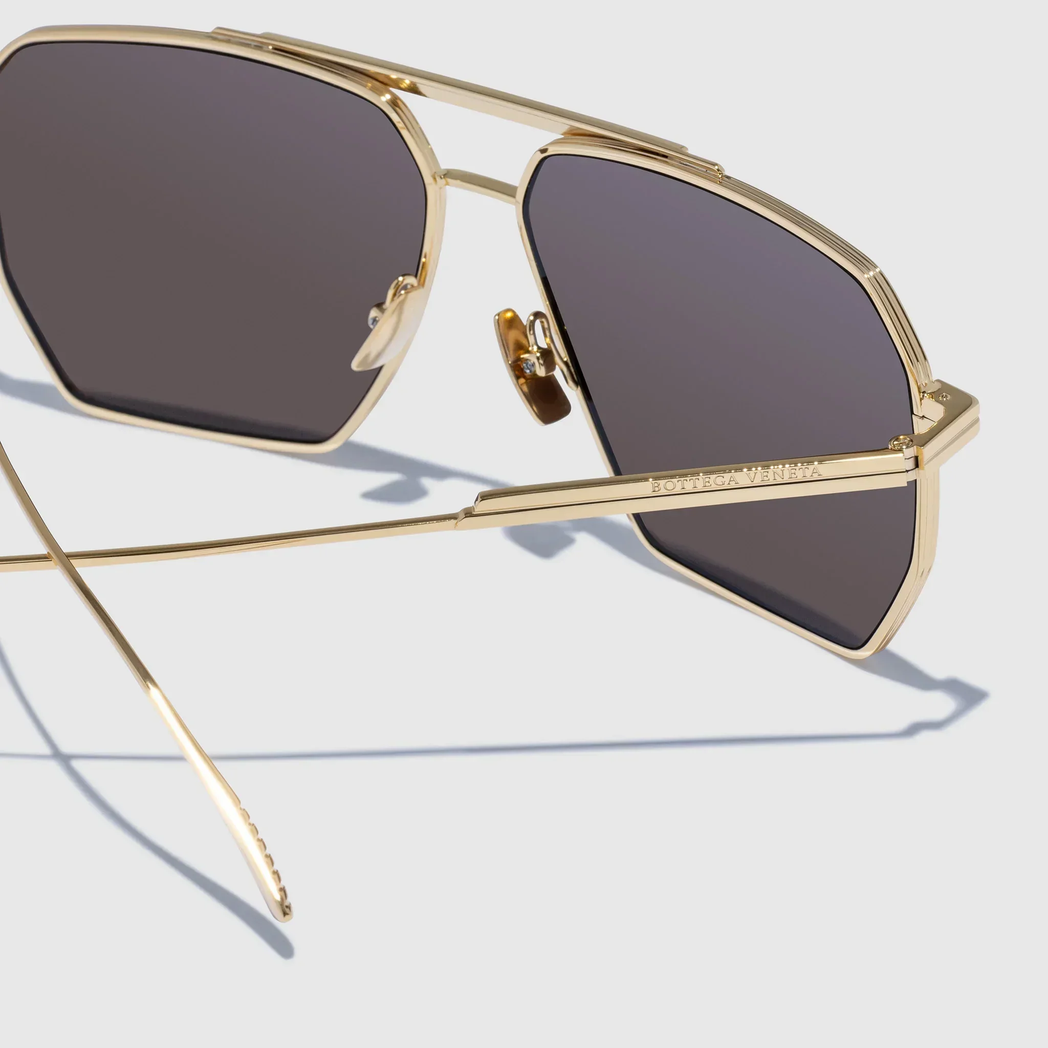 Bottega Veneta | 1012S | Gold - Image 3