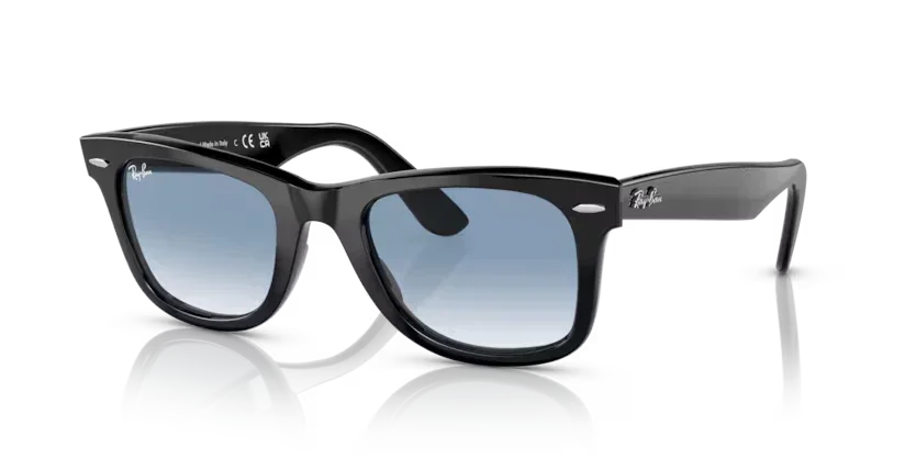 Ray-Ban | 2140F Wayfarer | Black - Image 2